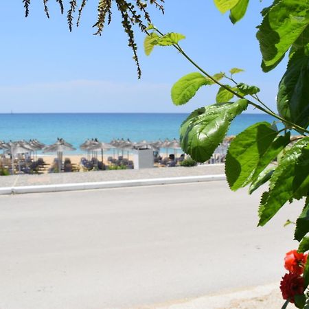 Mirto Beach Hotel & Restaurant ปาราเลีย วราชู ภายนอก รูปภาพ